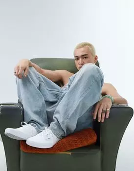 Белые кроссовки Vans Authentic