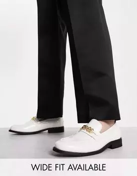 Белые лоферы из искусственной лакированной кожи ASOS
