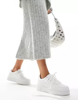 Белые массивные кроссовки Yours