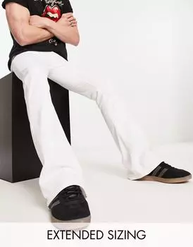 Белые расклешенные джинсы ASOS DESIGN
