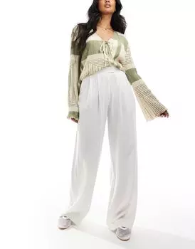 Белые широкие брюки широкого кроя со складками из льна ASOS DESIGN