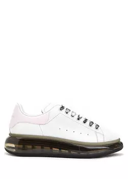 Белые женские кожаные кроссовки оверсайз Alexander McQueen