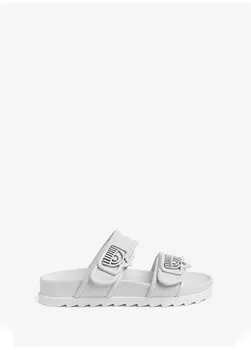 Белые женские тапочки Chara Ferragn