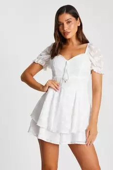 Белый цветочный жаккардовый многоярусный комбинезон QUIZ Clothing