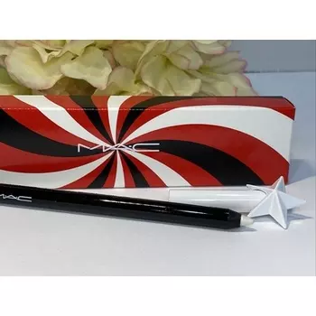 Белый карандаш для подводки для глаз Mac Hypnotizing Powerpoint, вес 1,2 г