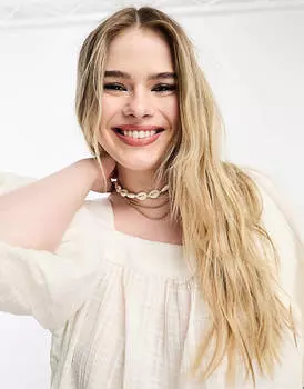 Белый топ из фактурного газа с квадратным вырезом и объемными рукавами ASOS DESIGN Curve