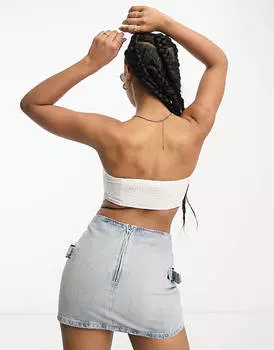 Белый топ Pull&Bear с носовым платком и подолом в льняном стиле