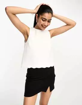 Белый топ-ракушка River Island с фестонами