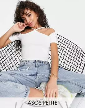 Белый топ с открытыми плечами и бретельками ASOS DESIGN Petite