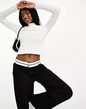 Белый топ с высоким воротником Pieces