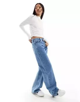 Белый топ со сборками по бокам Stradivarius