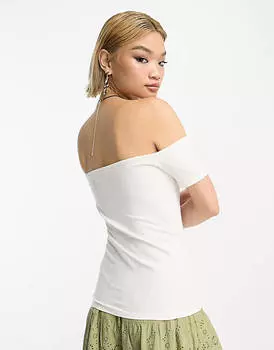 Белый трикотажный топ с открытыми плечами People Tree