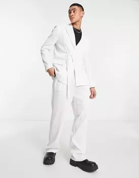 Белый узкий плиссированный пиджак с поясом ASOS DESIGN