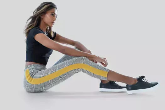 Bench Леггинсы размера 7/8 для дома, с контрастной тесьмой сбоку Bench Loungewear, цвет Kariert-Curry