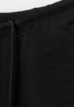 БЕРМУДА Interlock PULL&BEAR, Брюки для тренировочного костюма черные