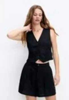 Бермуды RUSTIC Pull&Bear, черный