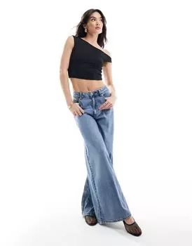 Bershka – черный асимметричный топ из полиамида