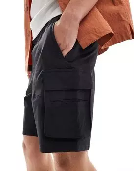 Bershka - Шорты карго из нейлона черного цвета с карманами