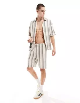 Bershka – шорты в фактурную полоску цвета хаки, часть комплекта