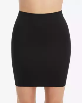 Бесшовная утягивающая юбка Spanx, черный