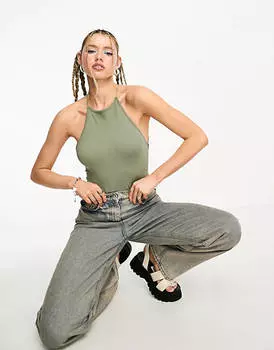 Бесшовное боди цвета хаки в рубчик Stradivarius STR