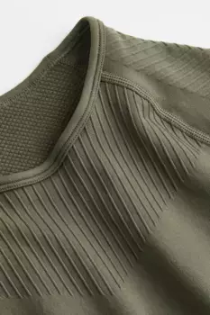 Бесшовные движения с коротким рукавом H&M, зеленый