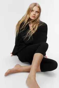 Бесшовные леггинсы капри H&M, черный