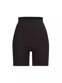 Бесшовные шорты до середины бедра Skims, цвет onyx