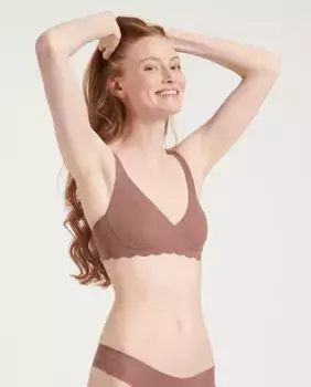Бесшовный бюстгальтер без косточек из устойчивой микрофибры Sloggi, бежевый
