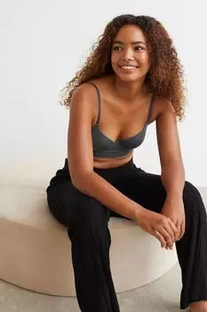Бесшовный бюстгальтер пуш-ап H&amp;M, темно-серый