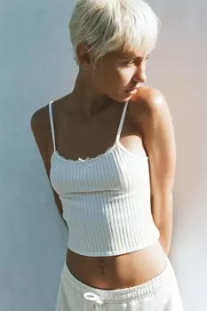 Бесшовный ребребневый укороченный топ с бантом ZARA, устрично-белый