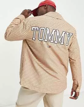 Бежевая футболка в клетку с логотипом на спине Tommy Jeans ASOS эксклюзивного наследия Heritage