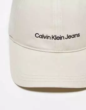 Бежевая кепка с логотипом Calvin Klein Jeans