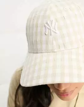 Бежевая кепка в мелкую клетку New Era 9Forty NY