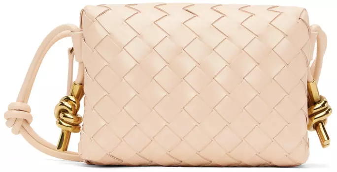 Бежевая мини-сумка для фотоаппарата с петлей Bottega Veneta, цвет Macaroon muse