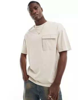 Бежевая нейлоновая футболка оверсайз с карманами Jack & Jones