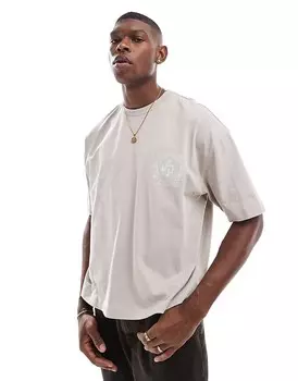 Бежевая оверсайз-футболка свободного кроя с принтом на груди ASOS DESIGN