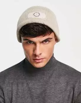 Бежевая шапка в рубчик с логотипом Jack & Jones