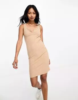 Бежевое платье мини в рубчик с овальным вырезом River Island