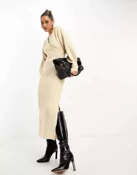 Бежевое трикотажное платье макси с запахом River Island
