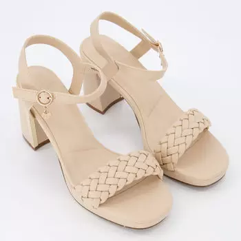 Бежевые босоножки на каблуке Mexx