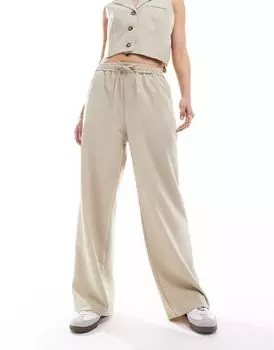 Бежевые брюки свободного кроя в тонкую полоску Miss Selfridge, однотонные