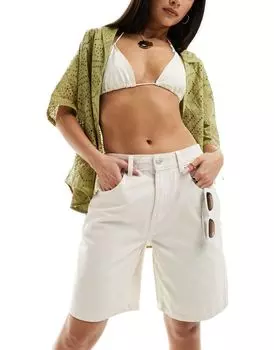 Бежевые джинсовые шорты-бермуды ASOS DESIGN