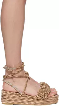 Бежевые плетеные босоножки на платформе Rockstud Valentino Garavani