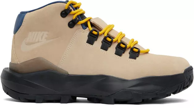 Бежевые сапоги Cygnal Nike