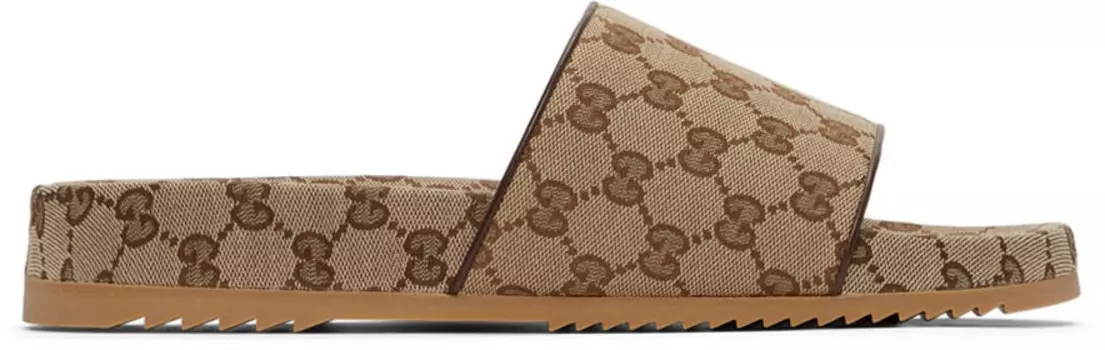 Бежевые шлепанцы из плотной ткани с узором GG Gucci