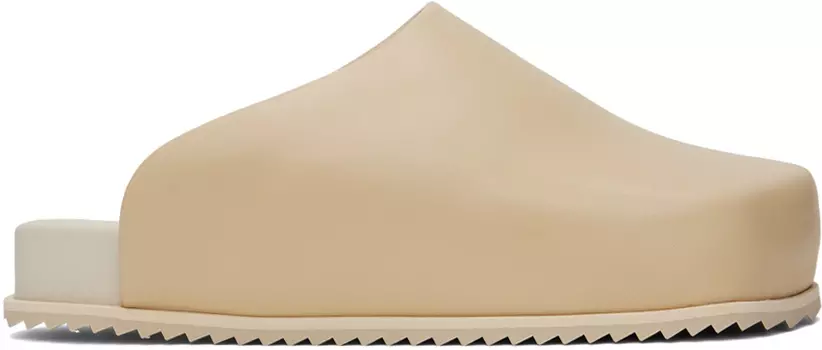 Бежевые шлепанцы в стиле грузовика YUME YUME