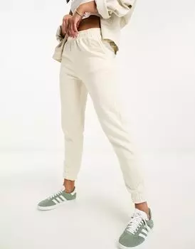 Бежевые спортивные брюки Pull&Bear