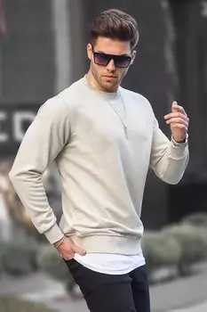 Бежевый базовый мужской свитшот с круглым вырезом 6047 MADMEXT