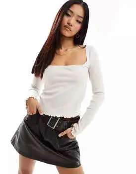 Бежевый топ Miss Selfridge с отделкой пико и квадратным вырезом